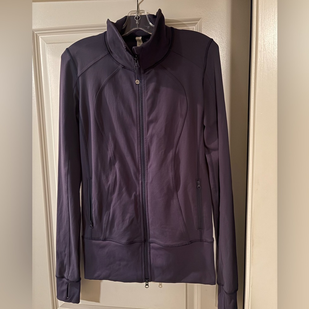 Lululemon Jacket “Cadet Blue” colour